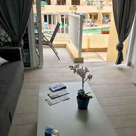 Good Vibes Playa Fanabe Apartman *