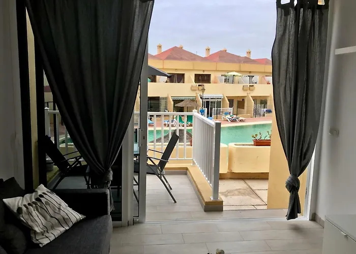 Good Vibes Playa Fanabe Адехе